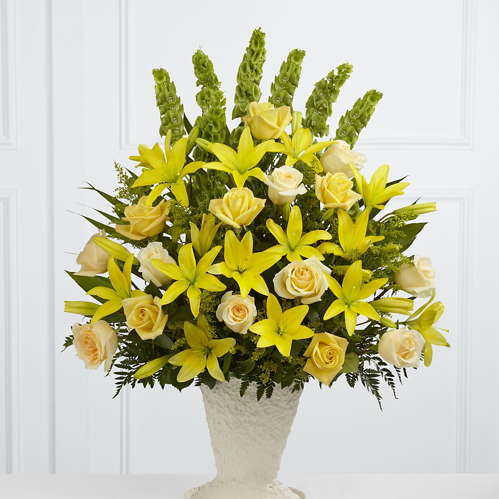 Golden Memories Arrangement – Flower House Iii, Spring Hill FL