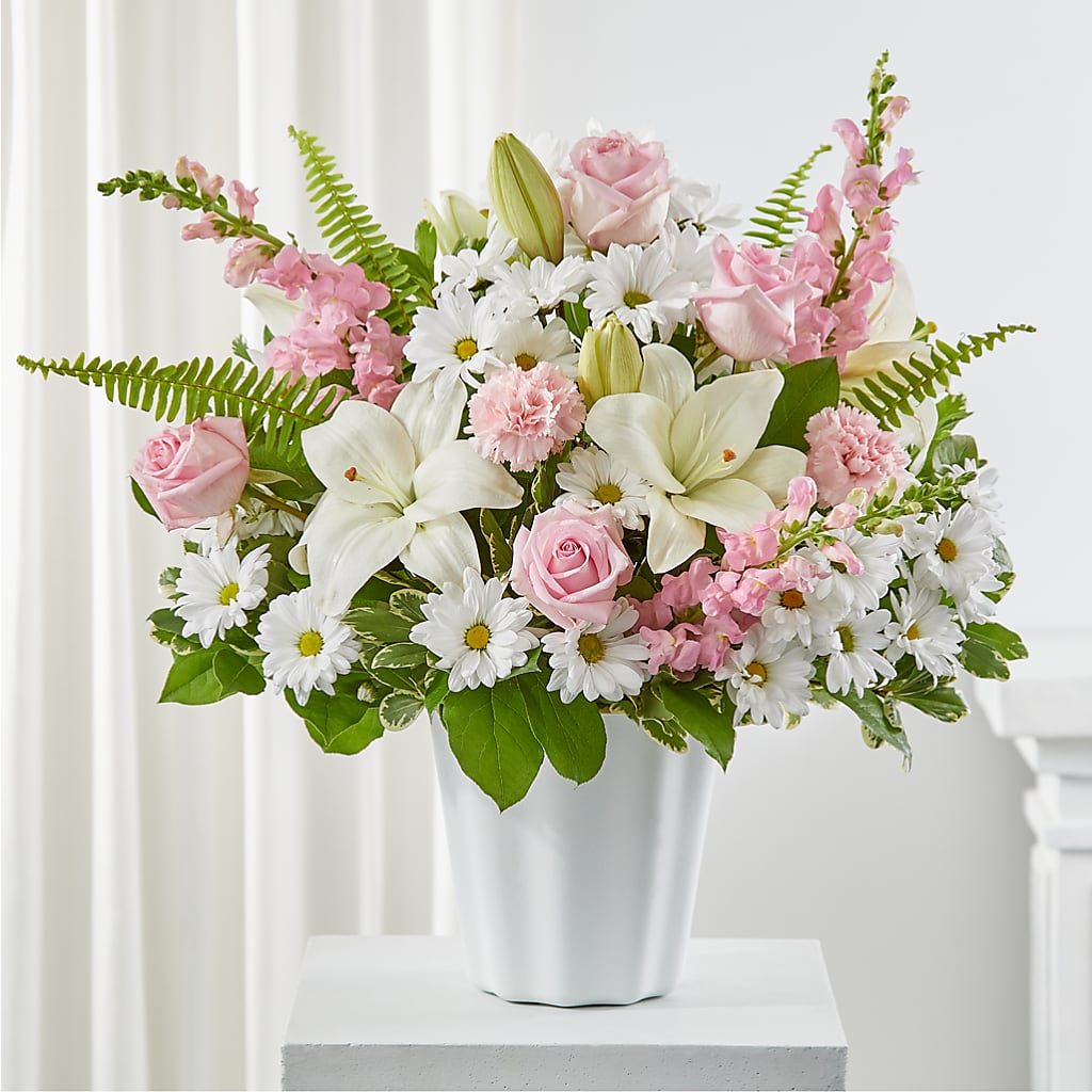 Soft Touch Tabletop Basket – Flower House Iii, Spring Hill FL