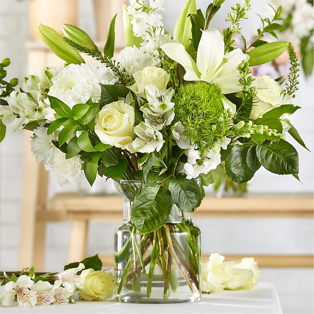 Classic Ivory – A Florist Original – Flower House Iii, Spring Hill FL