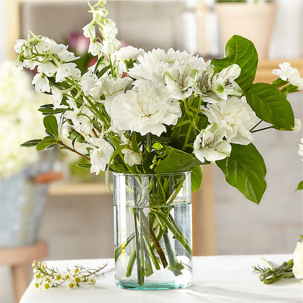 Classic Ivory – A Florist Original – Flower House Iii, Spring Hill FL