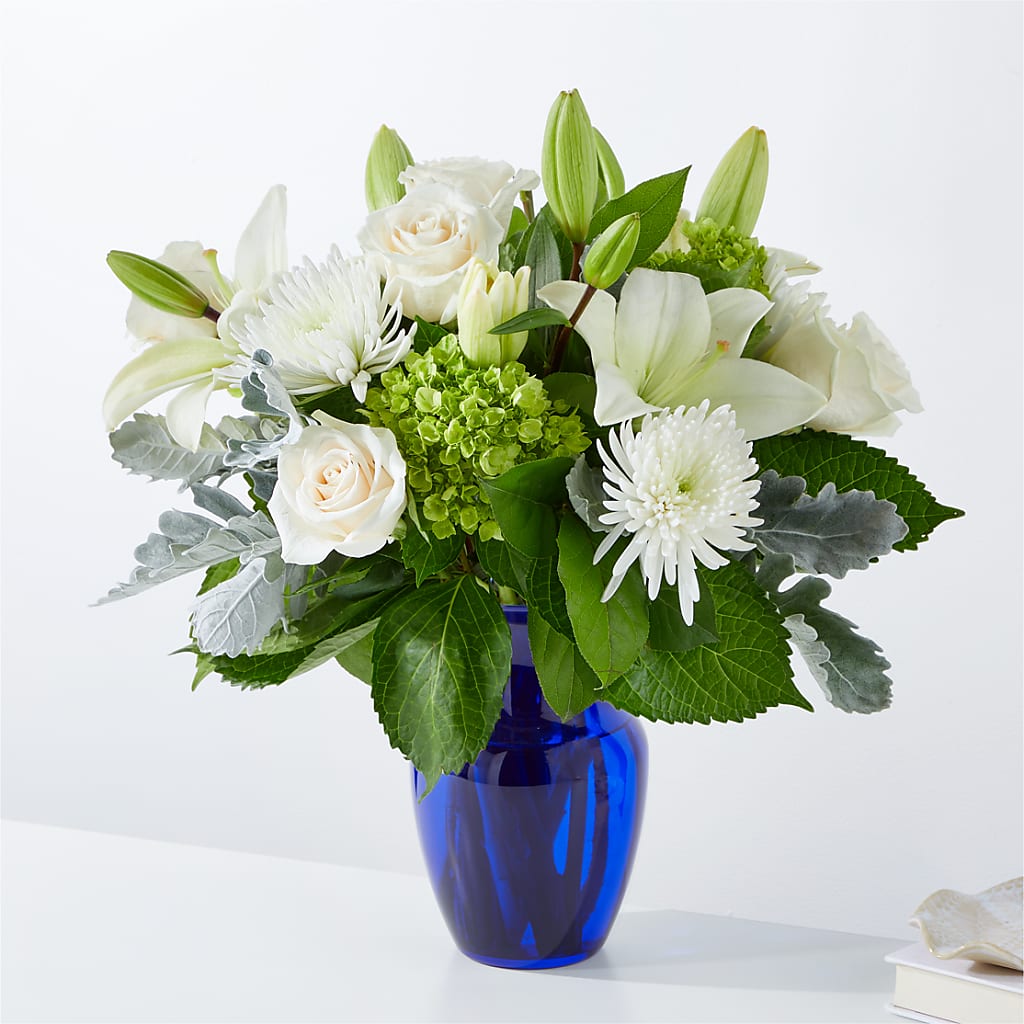 Snowy Dreams Bouquet – Flower House Iii, Spring Hill FL