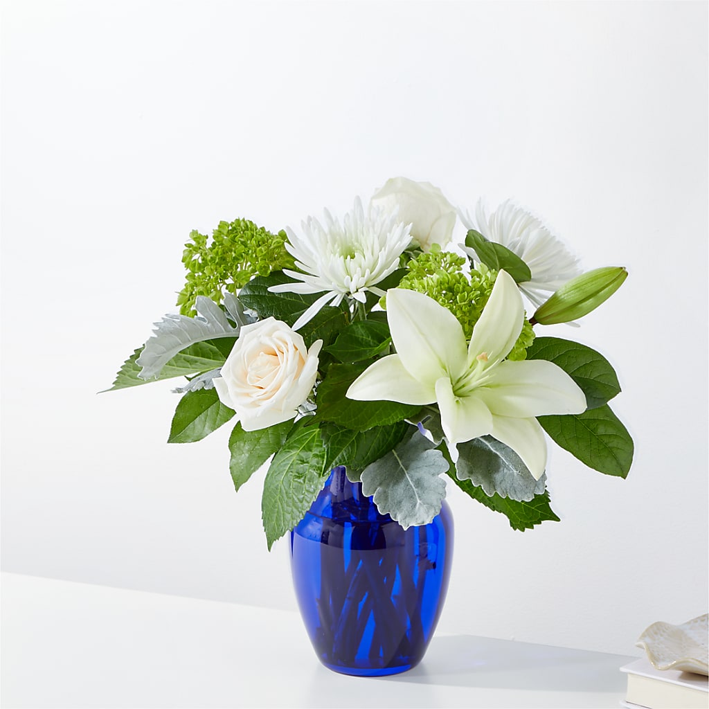 Snowy Dreams Bouquet – Flower House Iii, Spring Hill FL