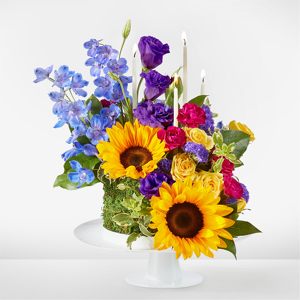 Star of the Day Floral Cake – Flower House Iii, Spring Hill FL