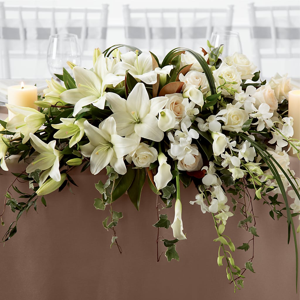 White Linen Arrangement – Flower House Iii, Spring Hill FL