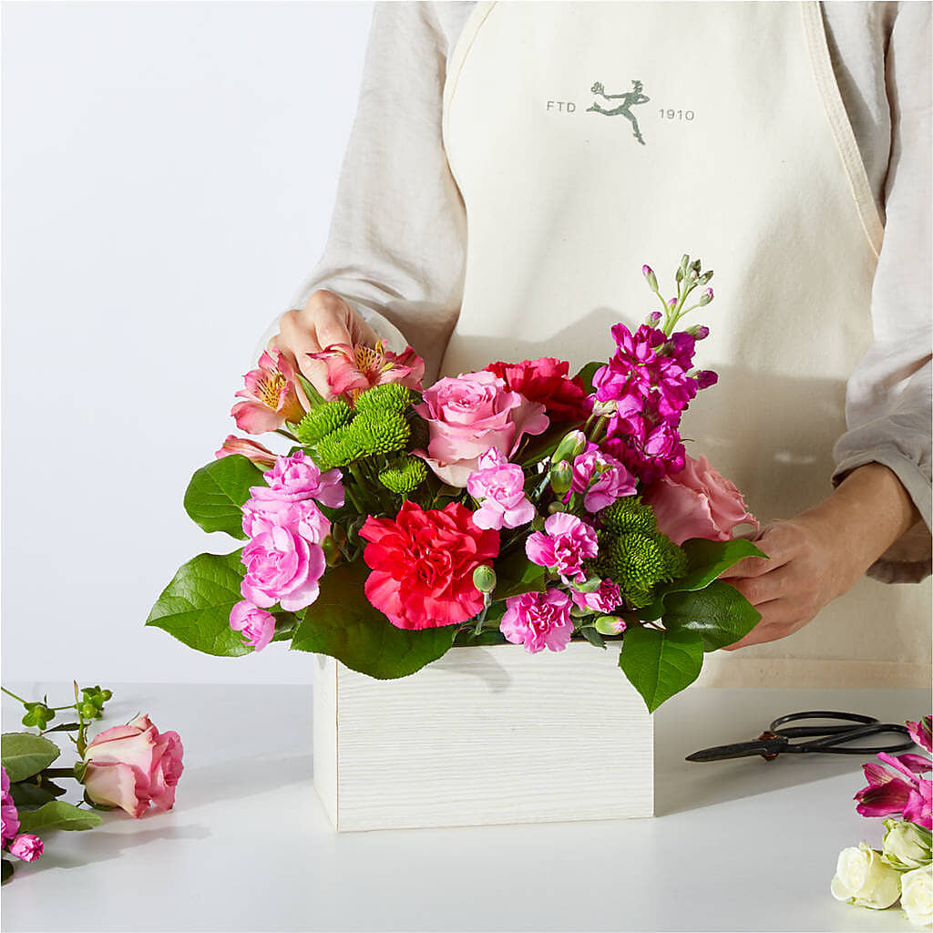 Sweetberry Box – A Florist Original –  Flower House Iii, Spring Hill FL