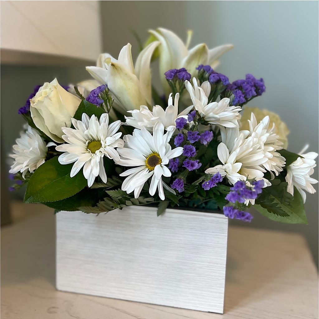 Beyond Blue Box Bouquet –  Flower House Iii, Spring Hill FL