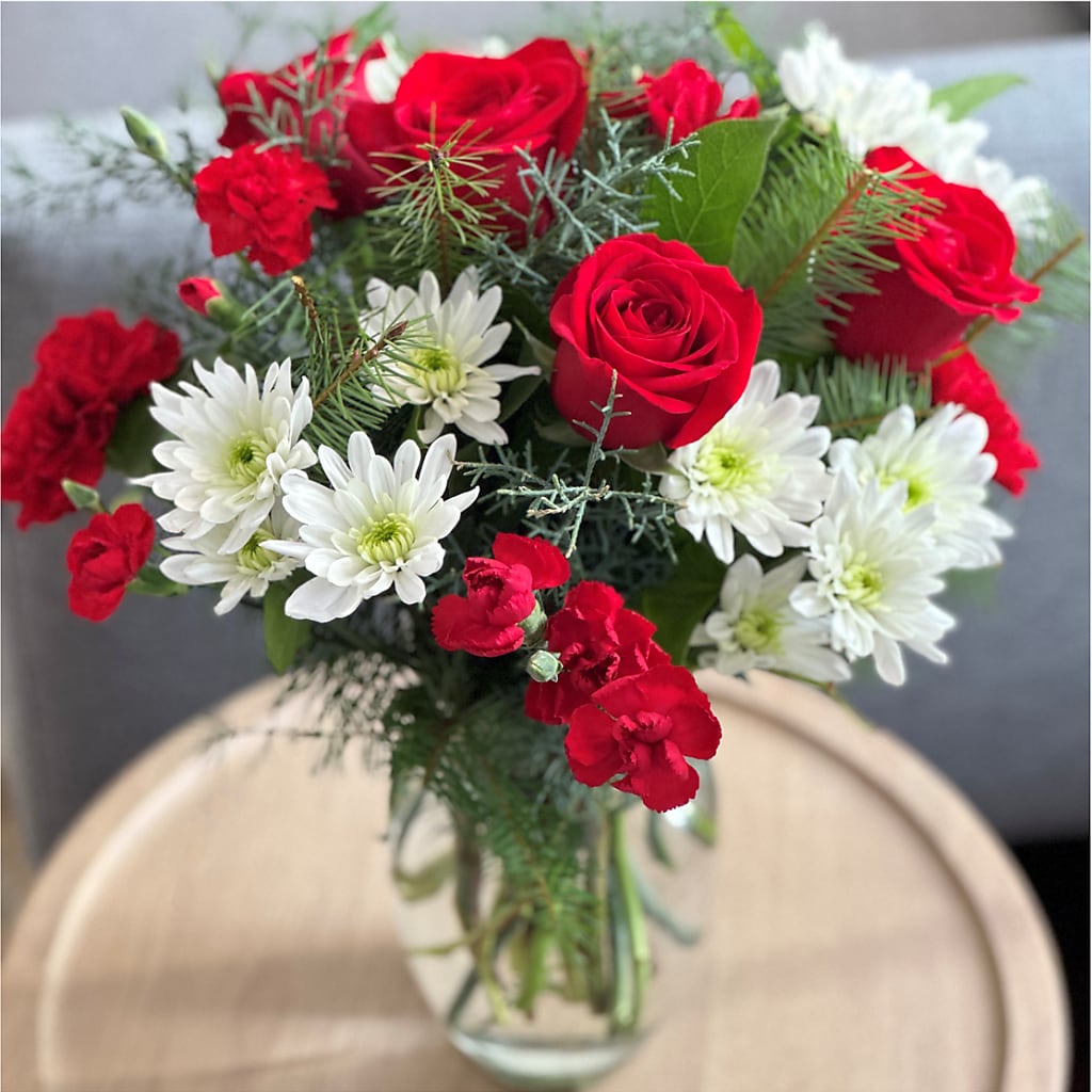 Seasonal Magic Bouquet –  Flower House Iii, Spring Hill FL