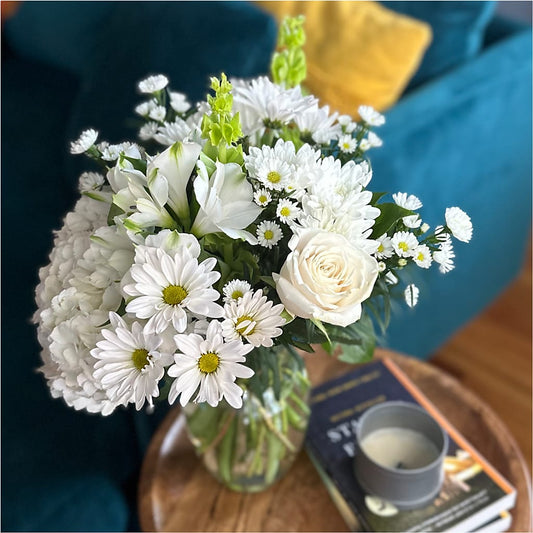 Classic Ivory – A Florist Original –  Flower House Iii, Spring Hill FL