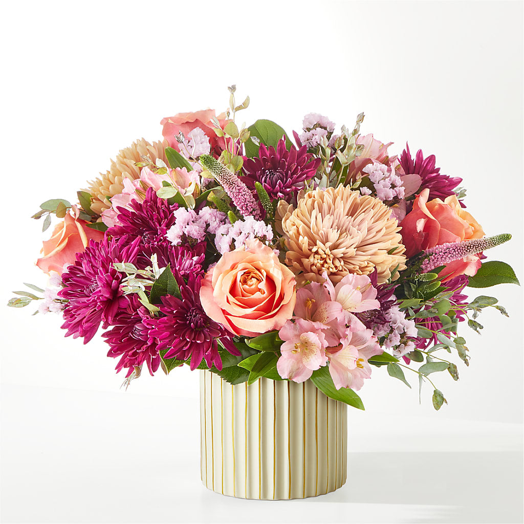 Berry Cobbler Bouquet with Ivory Vase –  Flower House Iii, Spring Hill FL