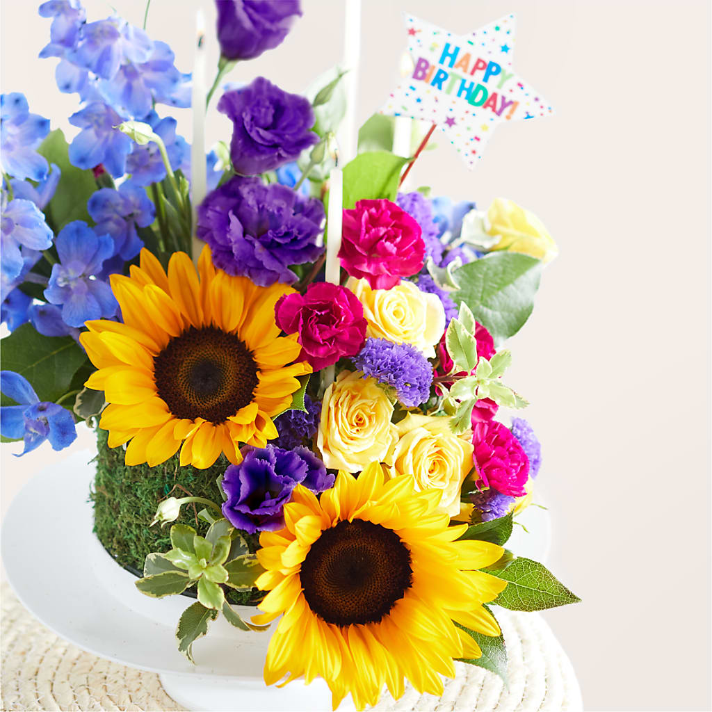 Star of the Day Floral Cake –  Flower House Iii, Spring Hill FL