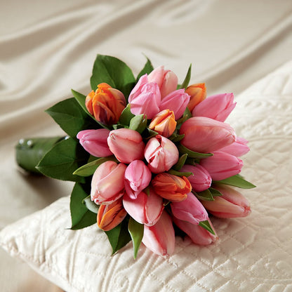 Embraceable Bouquet –  Flower House Iii, Spring Hill FL